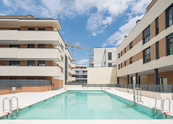 Complejo de 86 viviendas con garaje, trasteros y zonas comunes en Pozuelo de Alarcón