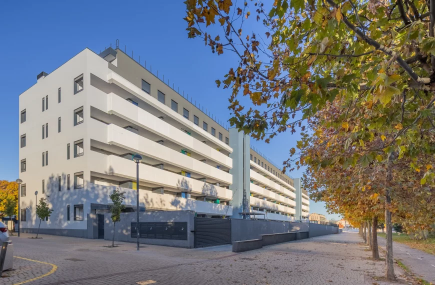 Complejo residencial de 136 viviendas en Alcalá de Henares