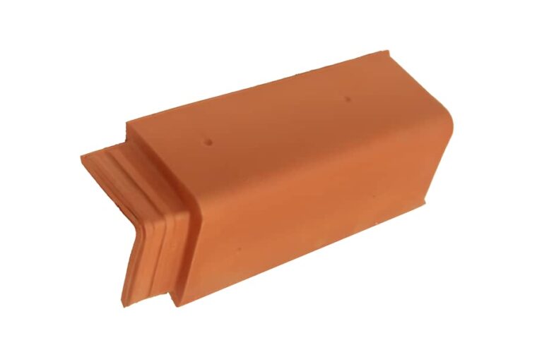 Remate lateral rojo dcho ceramica campo