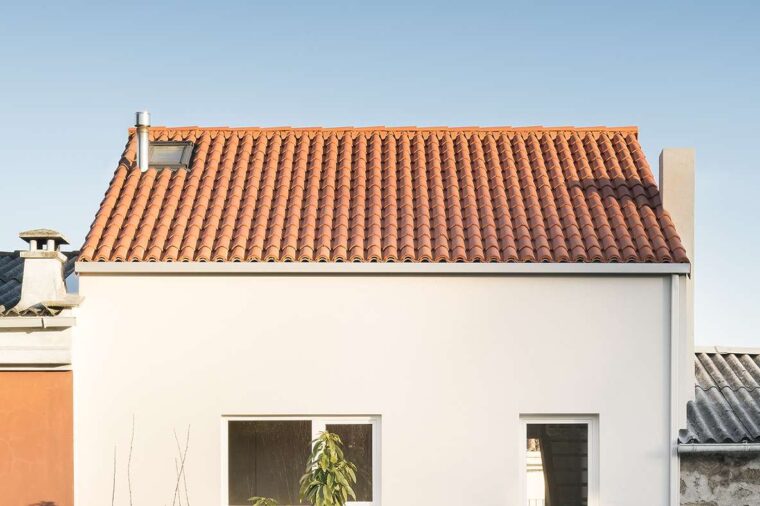 Teja vivienda culleredo ceramica campo